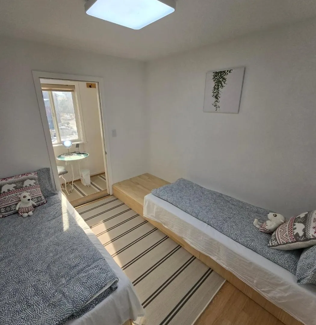 Βίλα All In One Guesthouse Ίντσεον